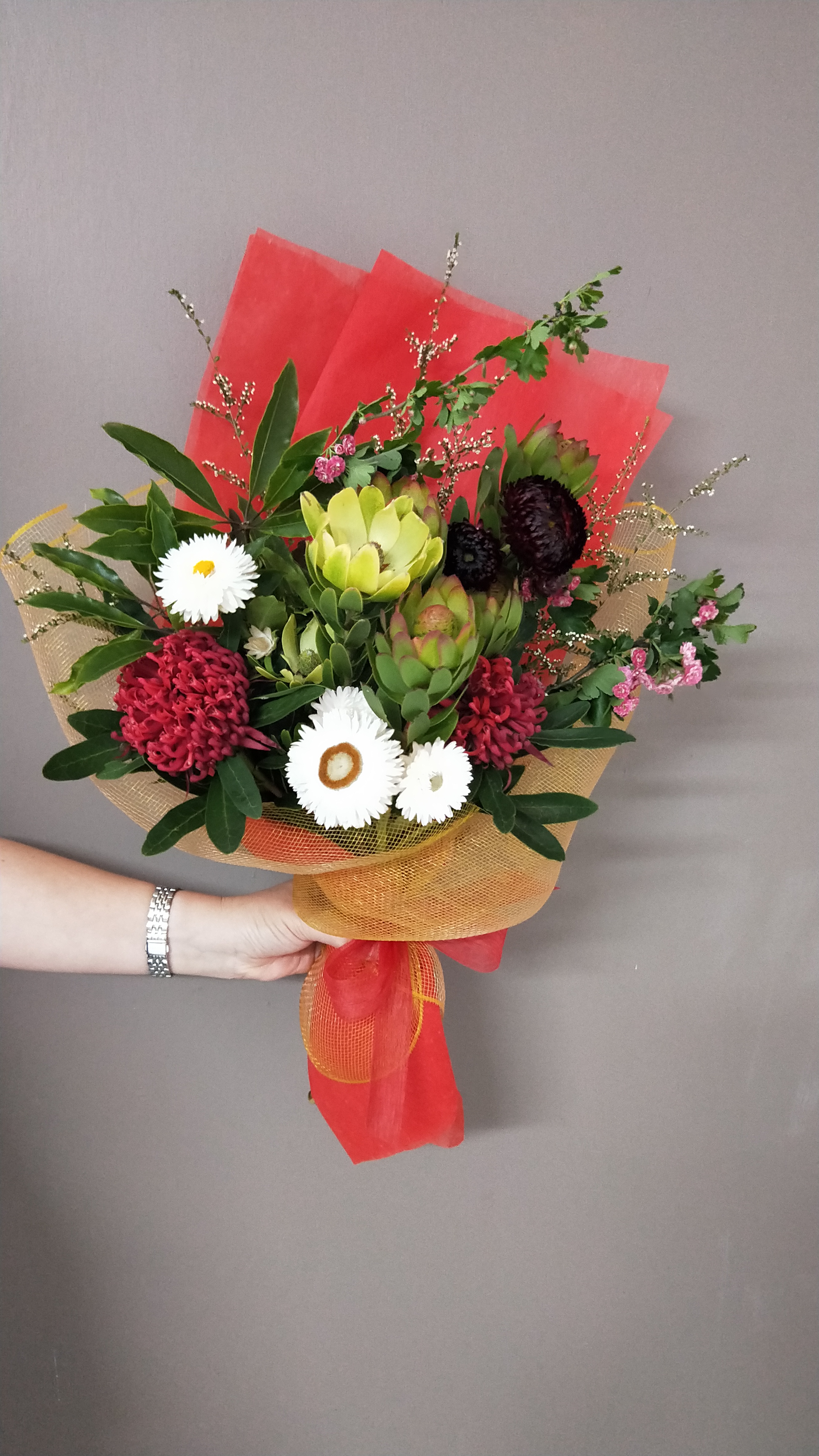 Inspiration bouquet makes the ideal gift for any occasion.